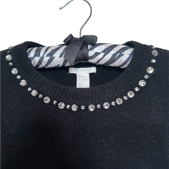 H&M Black Sweater- Small - Picture 4 of 7